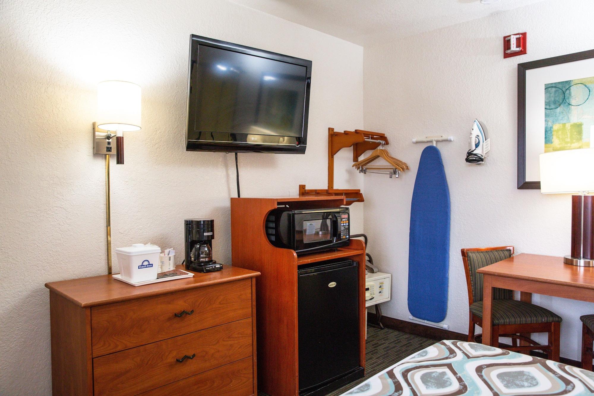 Days Inn By Wyndham Encinitas Moonlight Beach Exterior foto